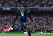 El PSG vence al Arsenal con gol de Dembélé