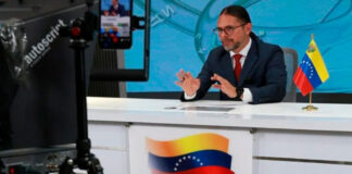 Contra la desinformación: Ministro Freddy Ñáñez presenta el método «Calles, Redes, Medios, Paredes»