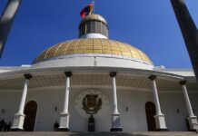 AN debatirá declarar “persona non grata” a la primera ministra de Trinidad y Tobago